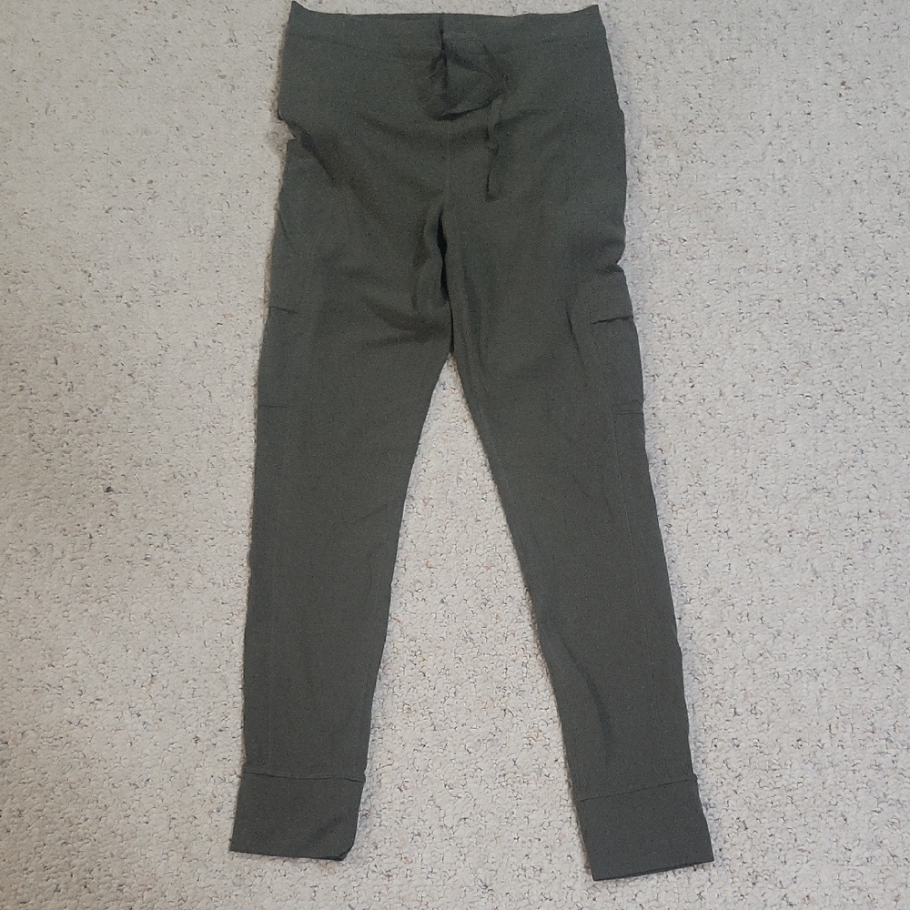 Athleta Green Cargo Leggings